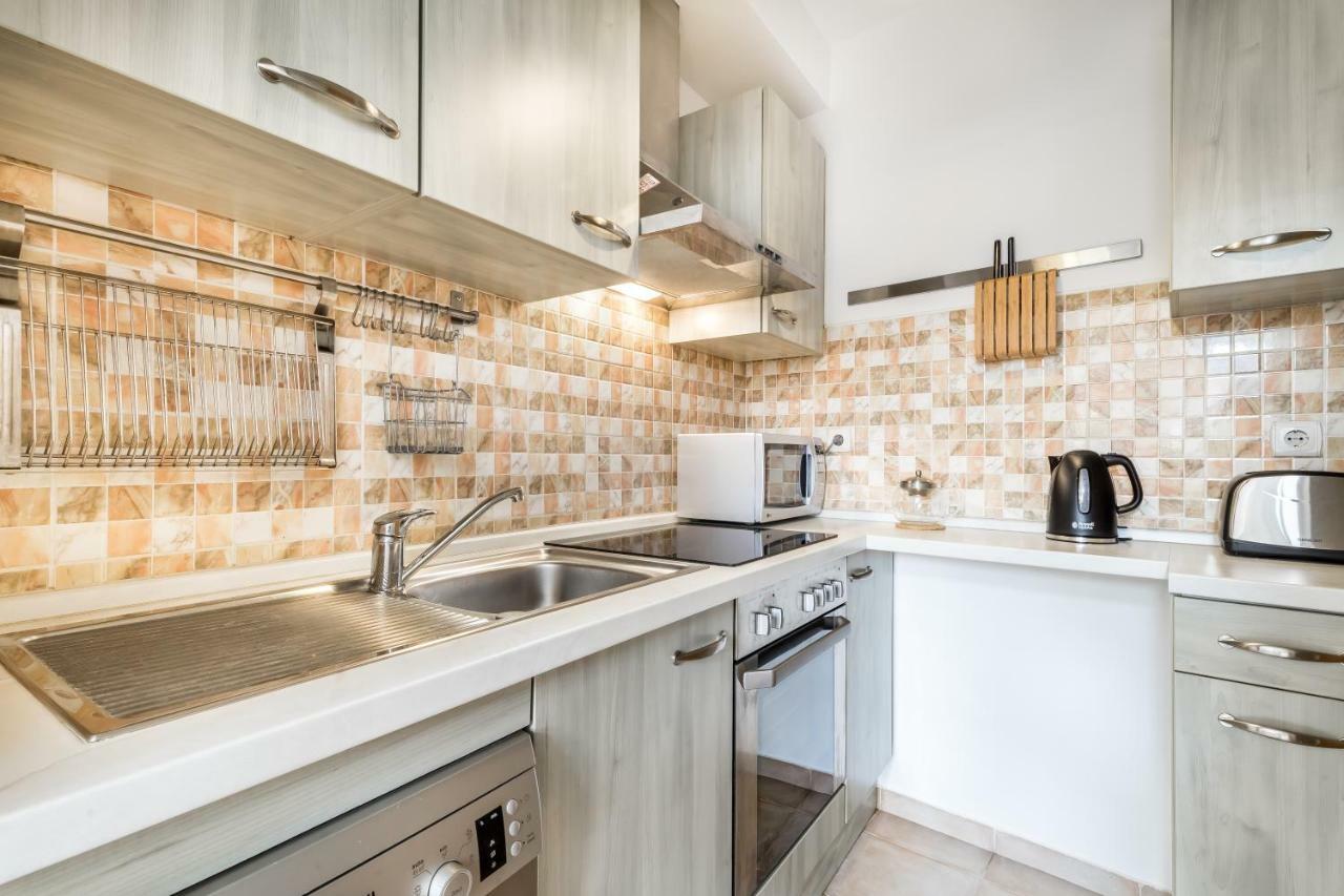 Bpr Soho Boutique Home With Ac Budapeste Exterior foto